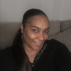 Meet your Posher, Stefani